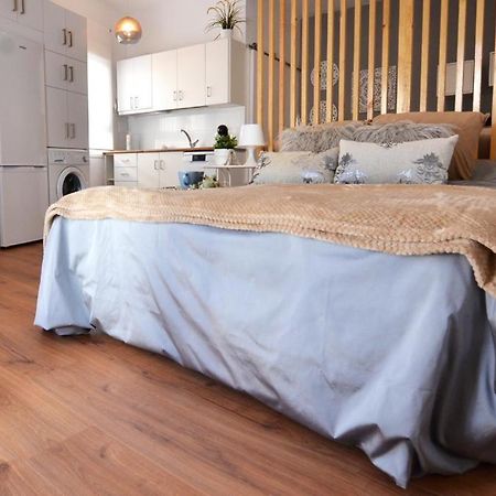 Alma S Home, Precioso Loft En Planta Primera Больюльос-Пар-дель-Кондадо Экстерьер фото