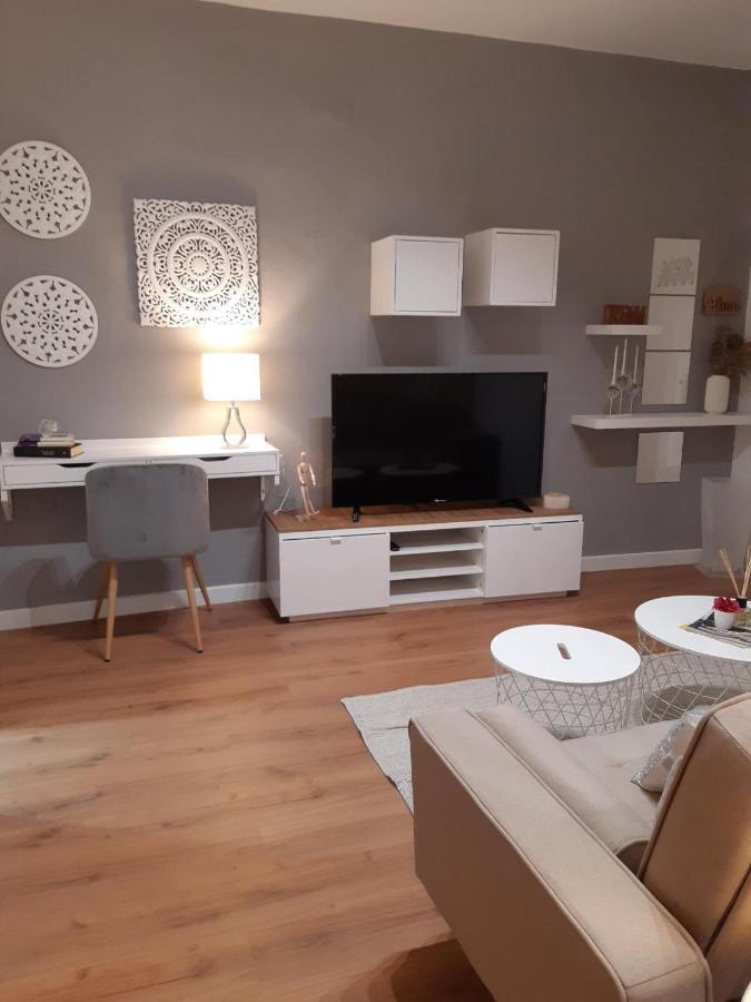 Alma S Home, Precioso Loft En Planta Primera Больюльос-Пар-дель-Кондадо Экстерьер фото